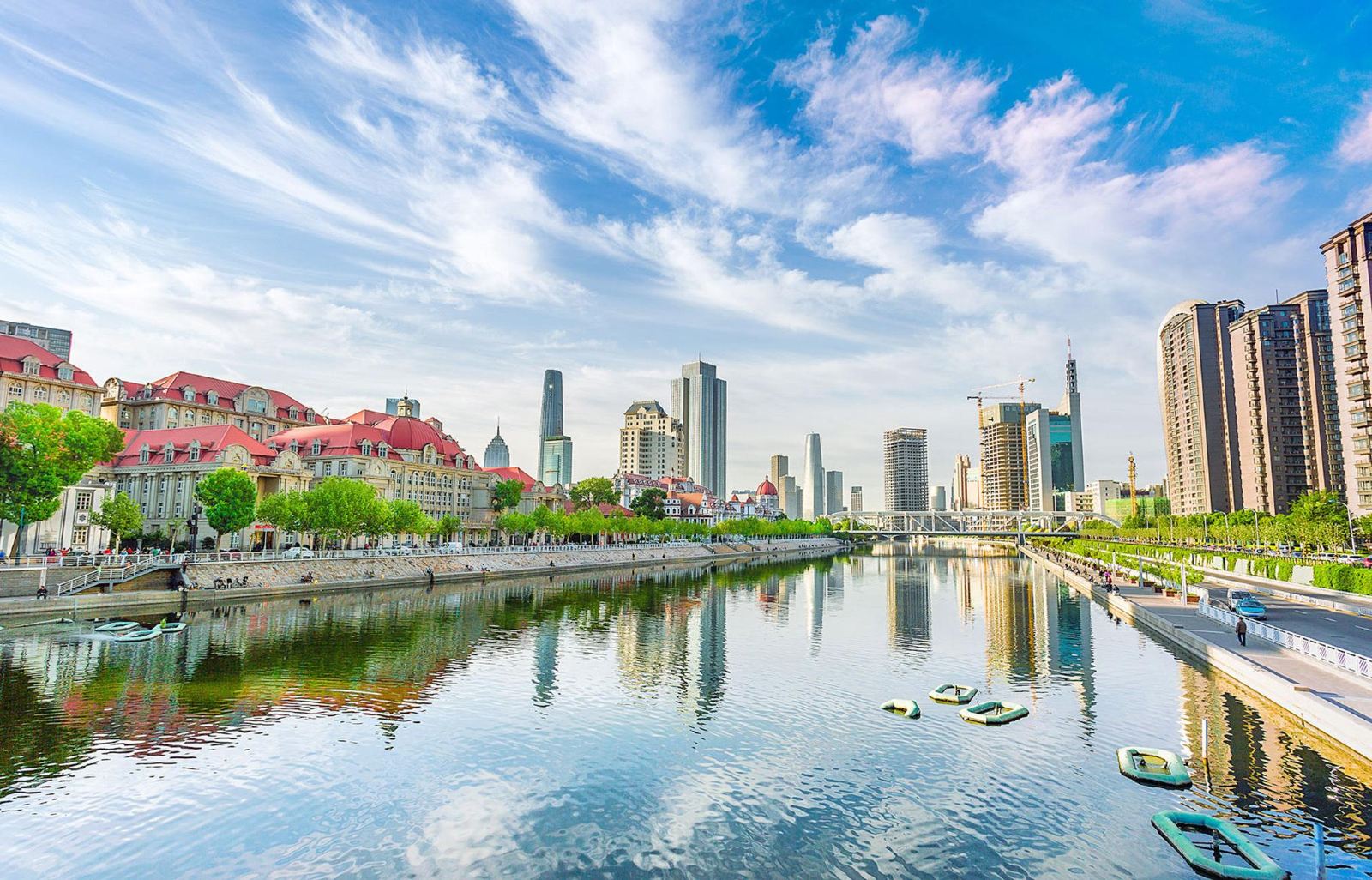 天津市民大会,尊敬的领导与市民朋友们共聚一堂