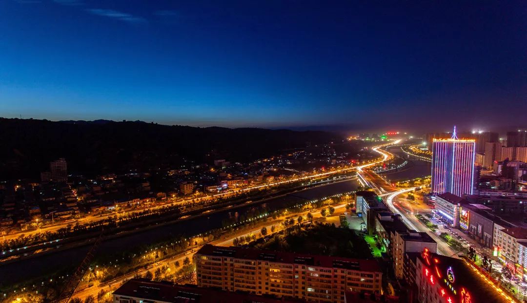 吕梁探秘,历史与现代的交融之地