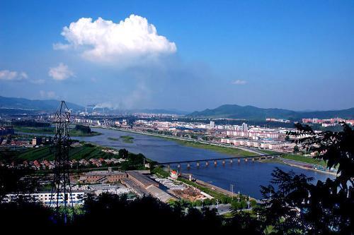 通化之地，天地之精华，人文之胜境的诗意颂赞